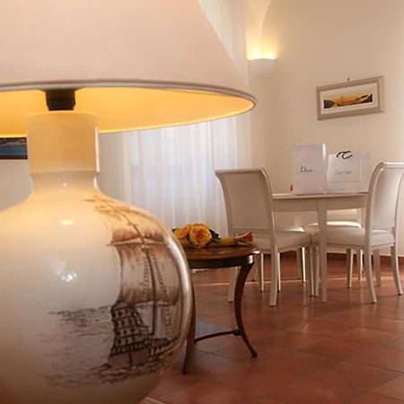 Palazzo Iaquinto Apartment Санта Мария ди Кастелабате Екстериор снимка