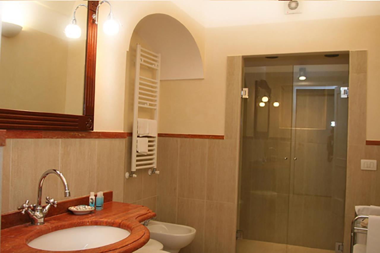 Palazzo Iaquinto Apartment Санта Мария ди Кастелабате Екстериор снимка